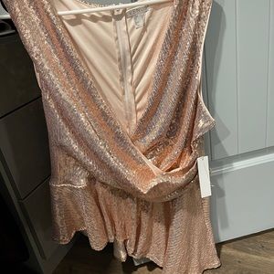 Venus Rose-Gold Sequin XL Ladies V-Neck Angled Top